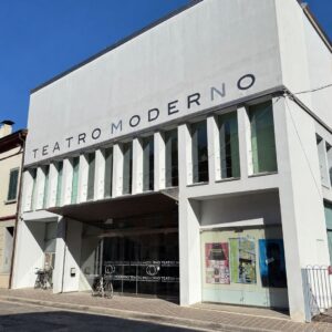 SAVIGNANO SUL RUBICONE - TEATRO MODERNO